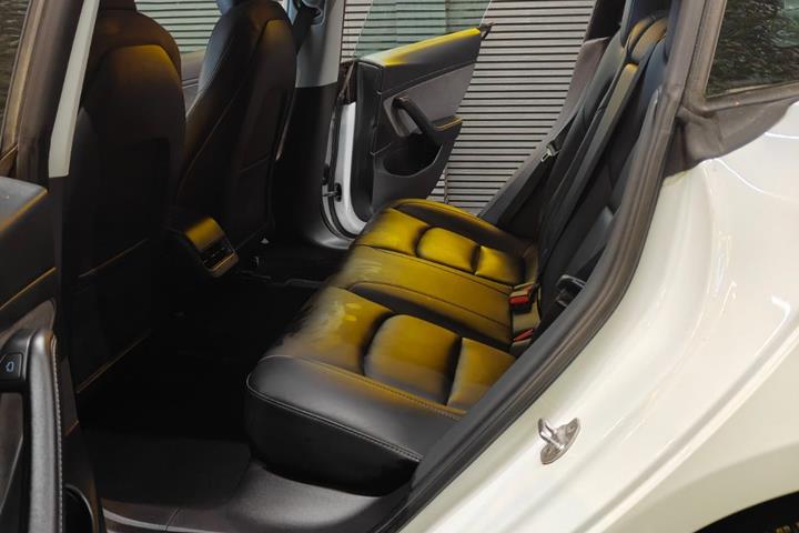 undefined Tesla Model 3 fra 2021