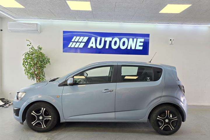 Blå Chevrolet Aveo fra 2011