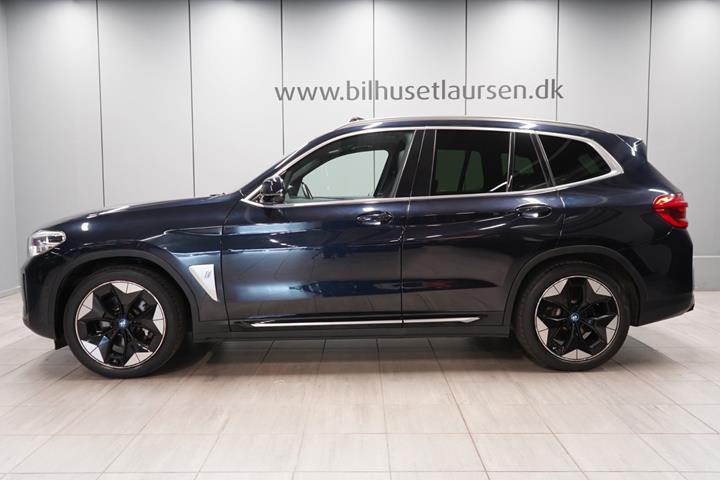 Sort BMW iX3 fra 2021