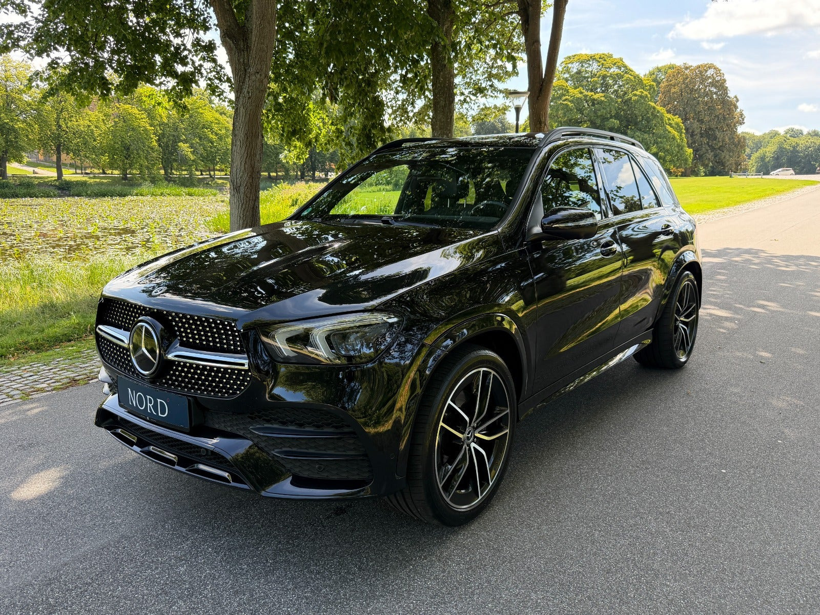 Sort Mercedes GLE350 de fra 2022