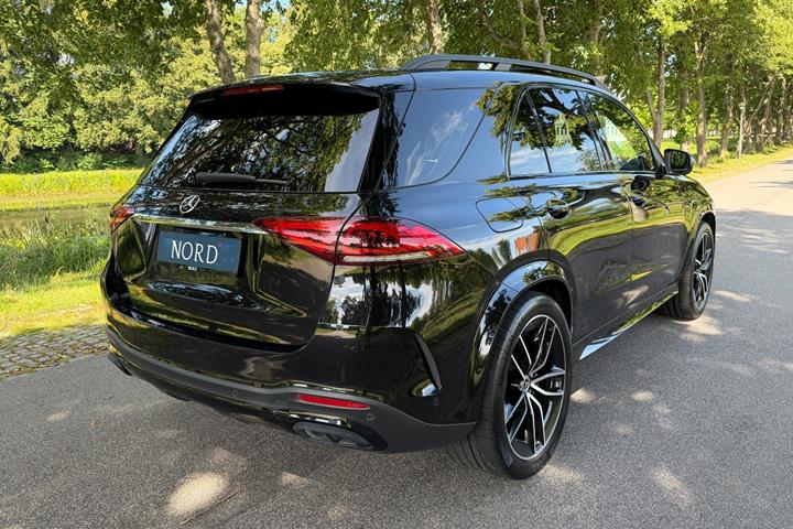 Sort Mercedes GLE350 de fra 2022