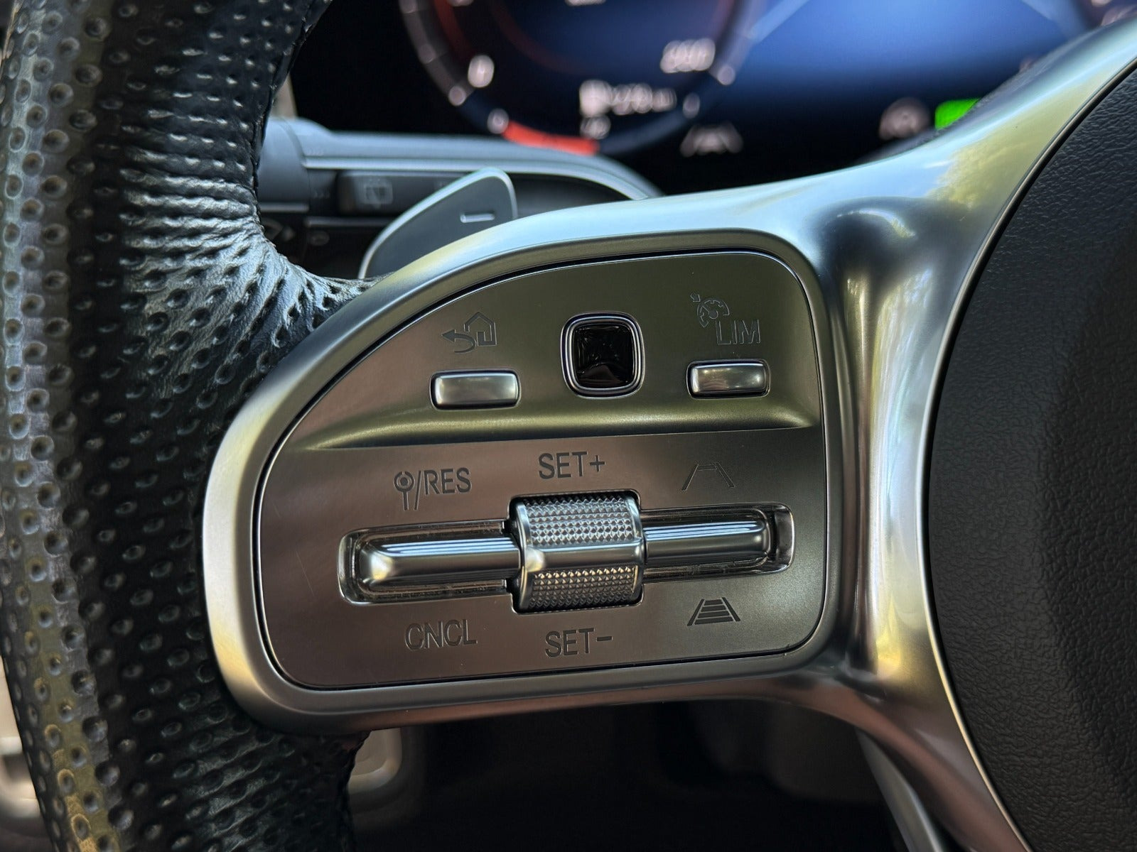 Sort Mercedes GLE350 de fra 2022