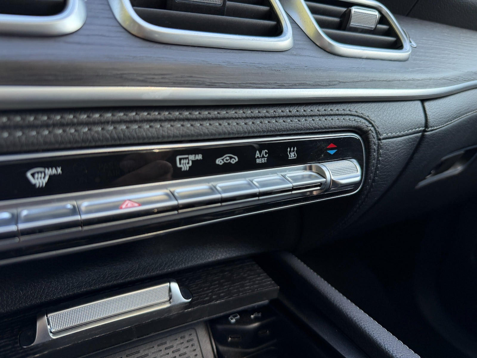 Sort Mercedes GLE350 de fra 2022