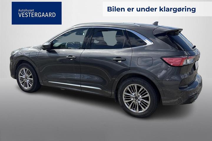 Grå Ford Kuga fra 2021