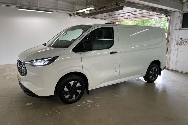 Hvid Ford E-Transit Custom 320 L1 fra 2026 set udefra