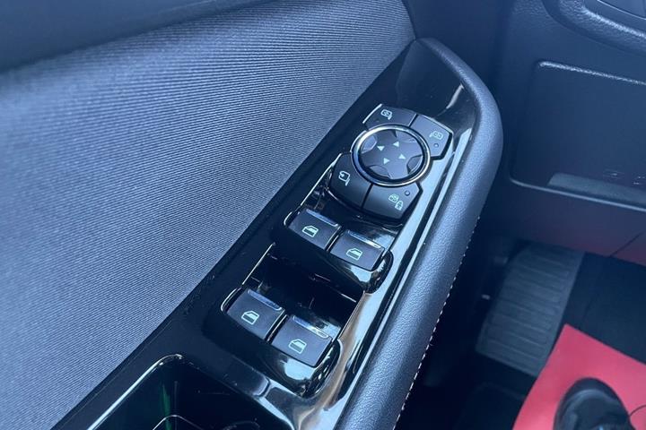 undefined Ford S-MAX fra 2018