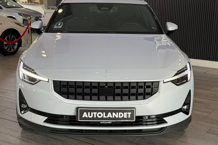 Hvid Polestar 2 fra 2023