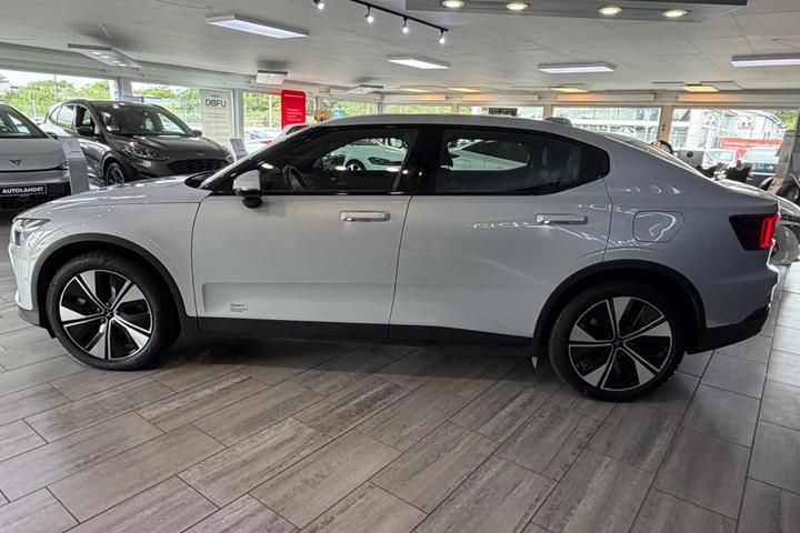 Hvid Polestar 2 fra 2023