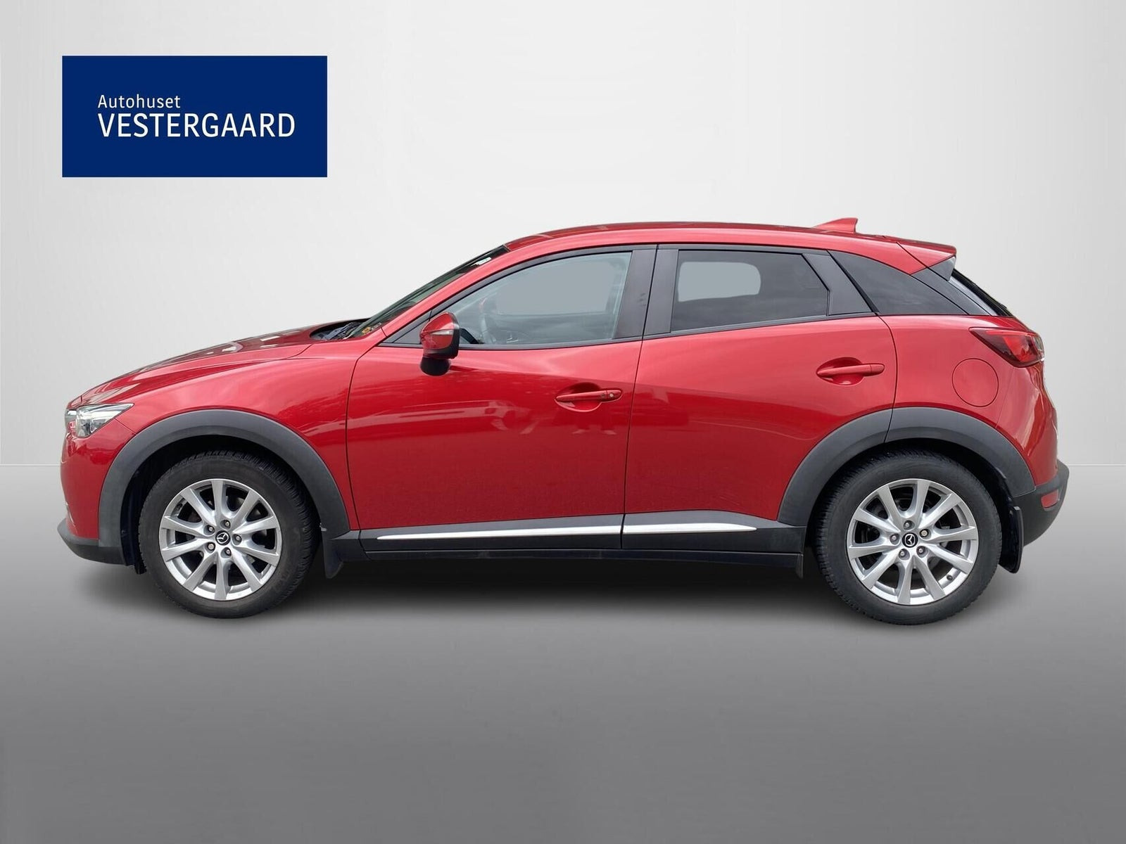 Rød Mazda CX-3 fra 2017