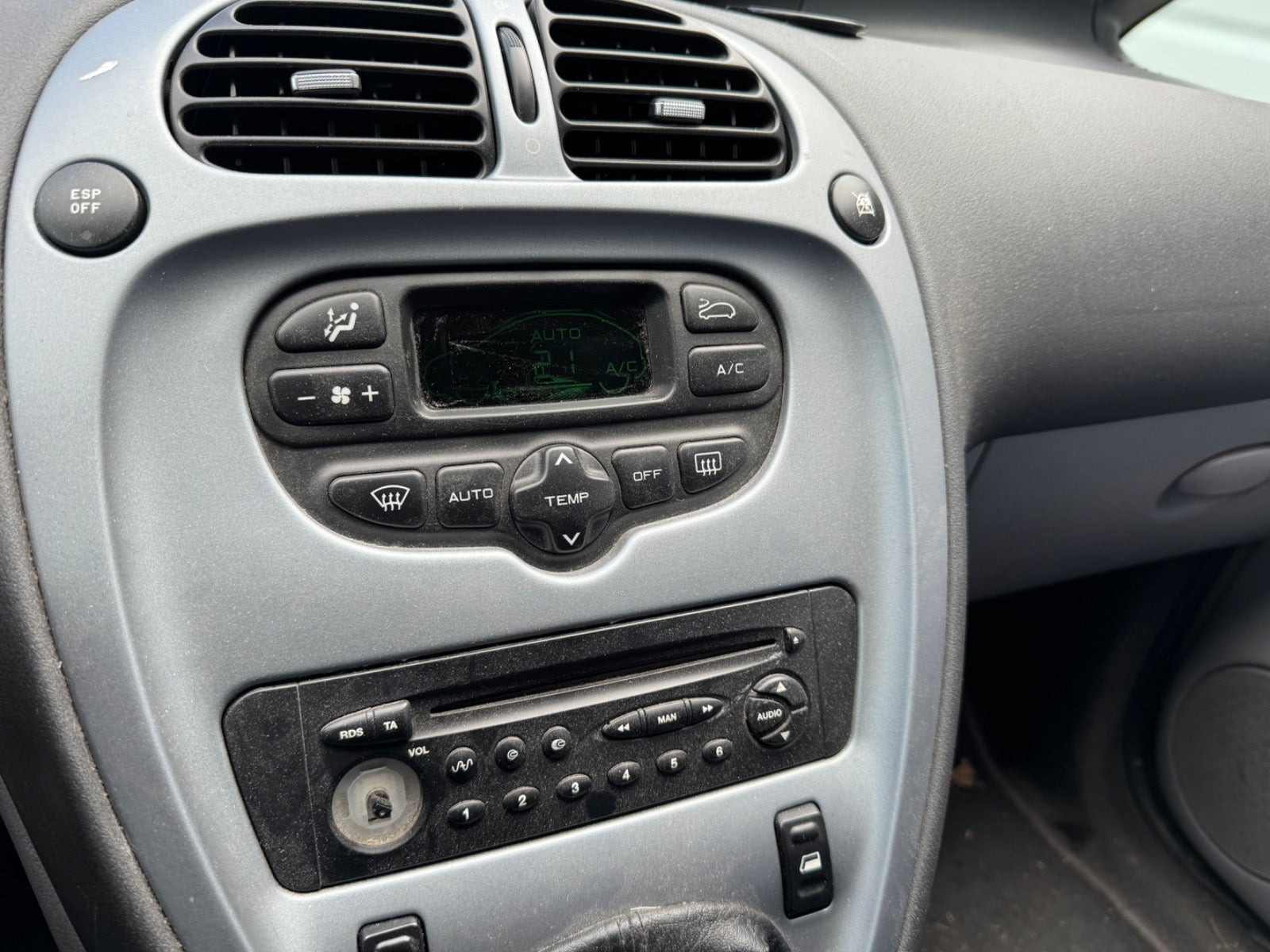 Sølv Citroën Xsara Picasso fra 2004