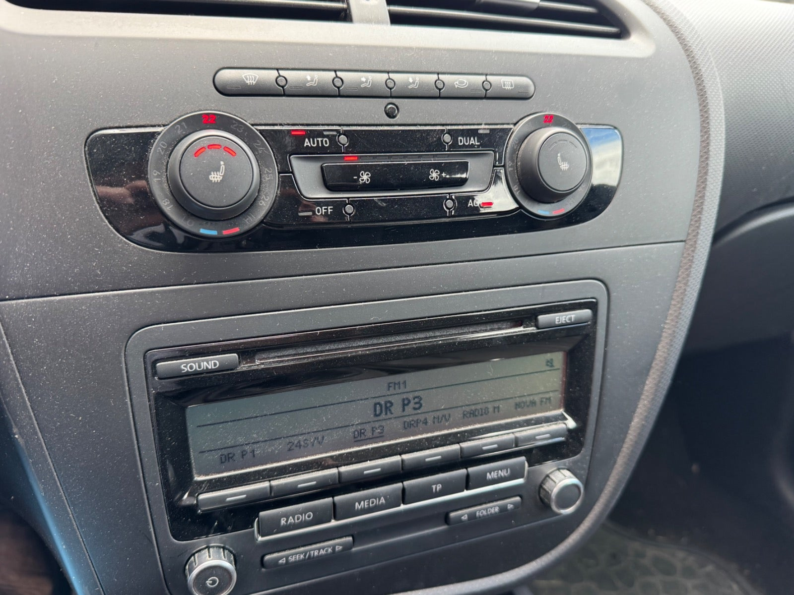 Grå Seat Leon fra 2012