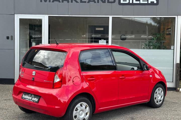 Rød Seat Mii fra 2014