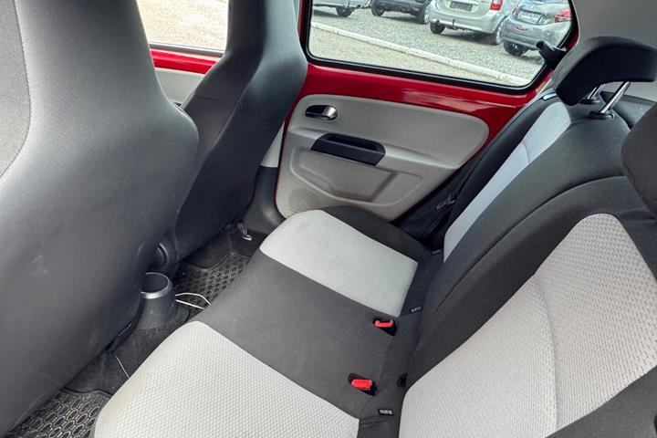 Rød Seat Mii fra 2014