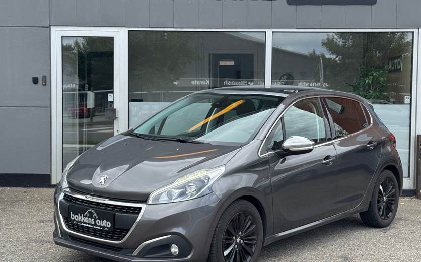 Peugeot 208 1,6 BlueHDi 100 Allure Sky