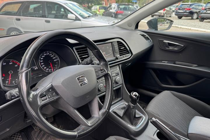Grå Seat Leon fra 2016