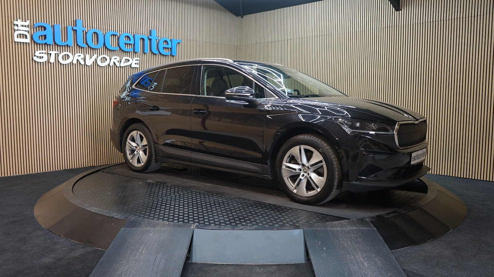Skoda Enyaq 80 iV Plus Loft