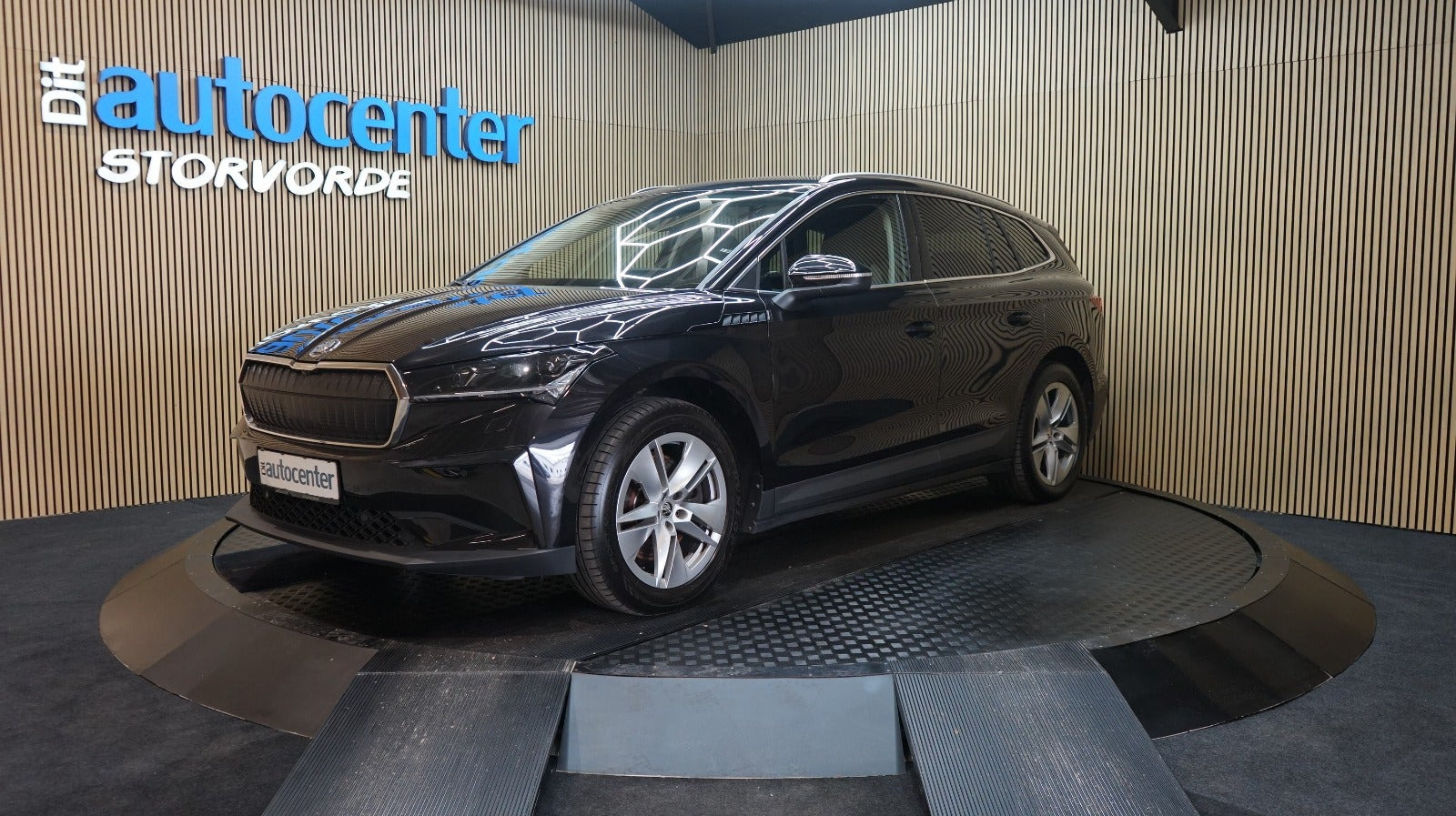 Sort Skoda Enyaq fra 2022