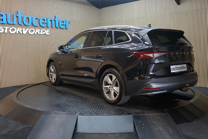 Sort Skoda Enyaq fra 2022