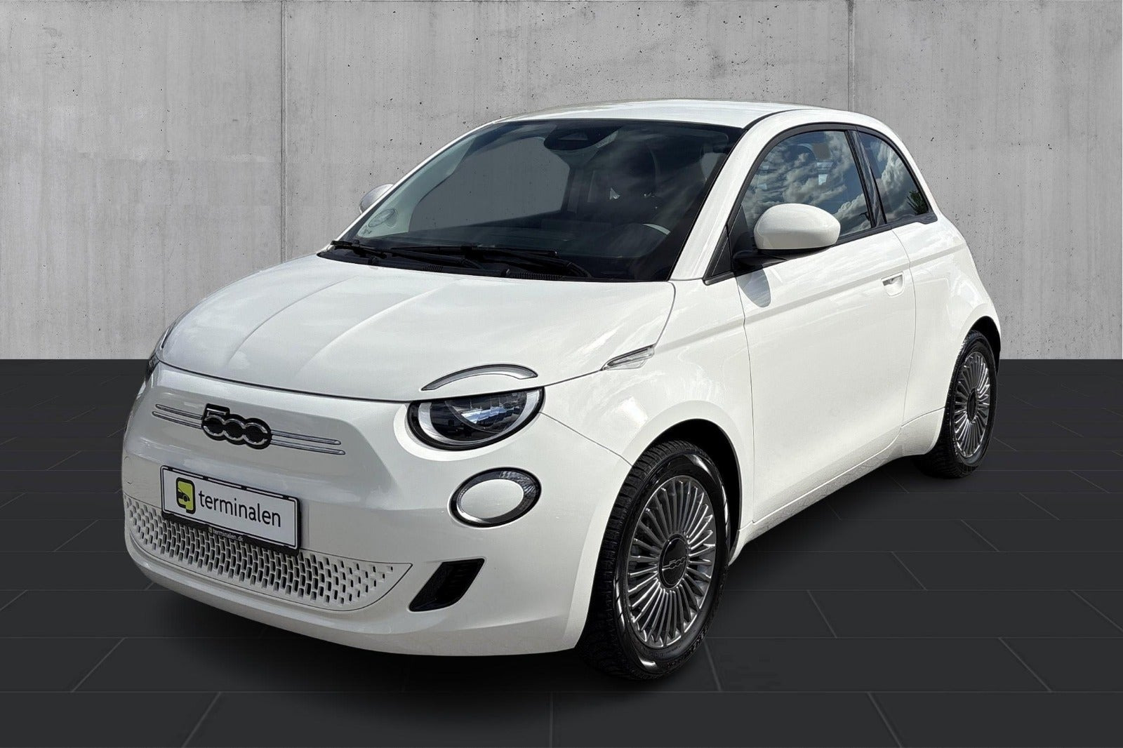 Fiat 500e 42 Icon