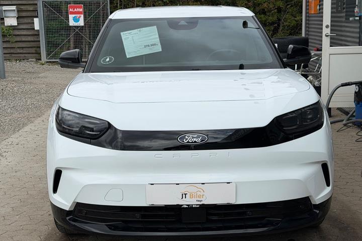 Hvid Ford Capri fra 2025
