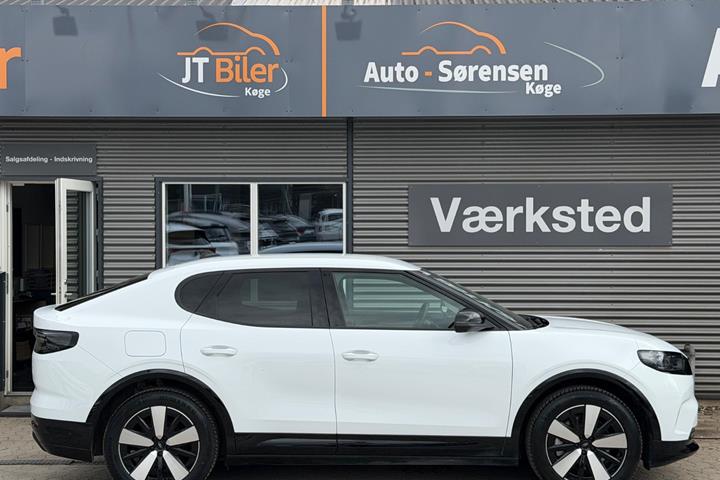 Hvid Ford Capri fra 2025