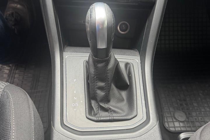 undefined VW Touran fra 2020