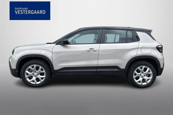 Beige Jeep Avenger fra 2024