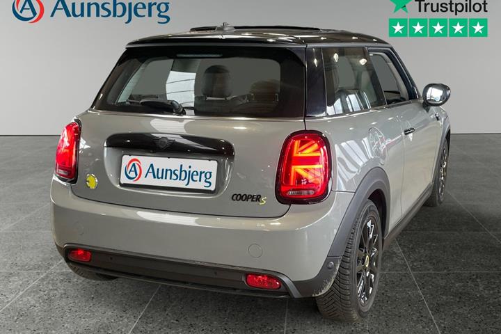 Grå Mini Cooper SE fra 2022
