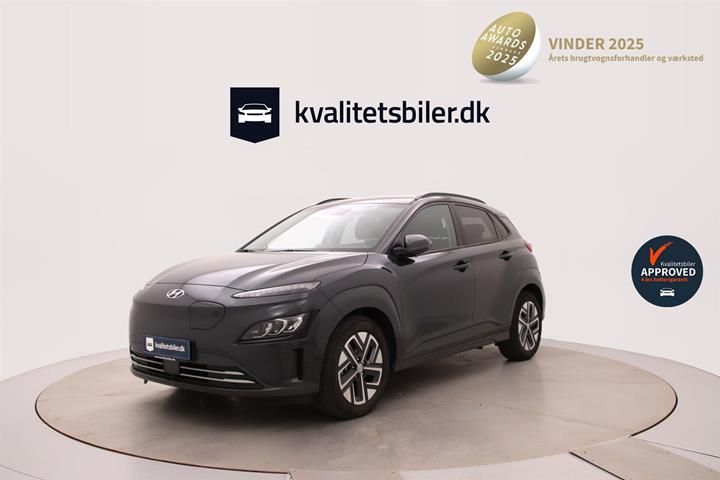 Grå Hyundai Kona fra 2023