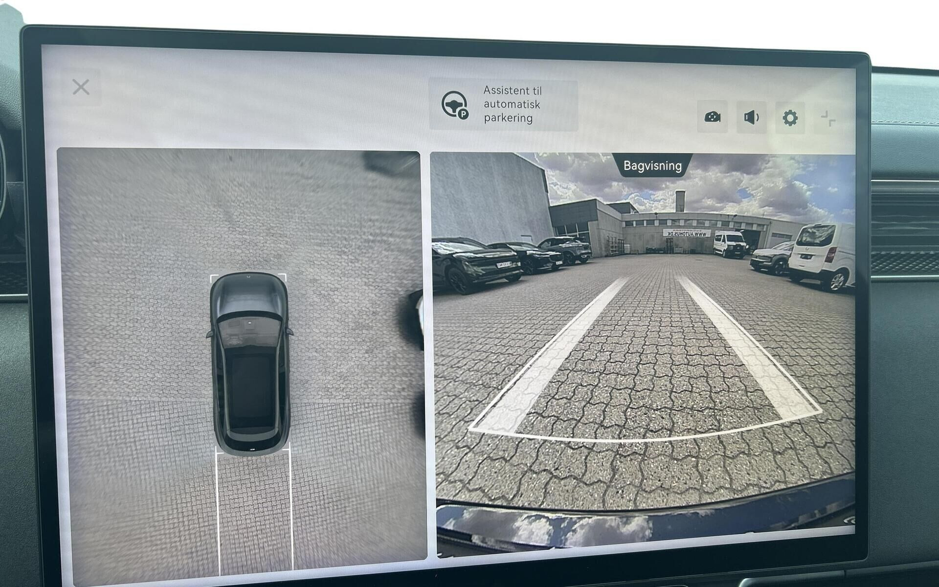 Grå Zeekr 7X fra 2026