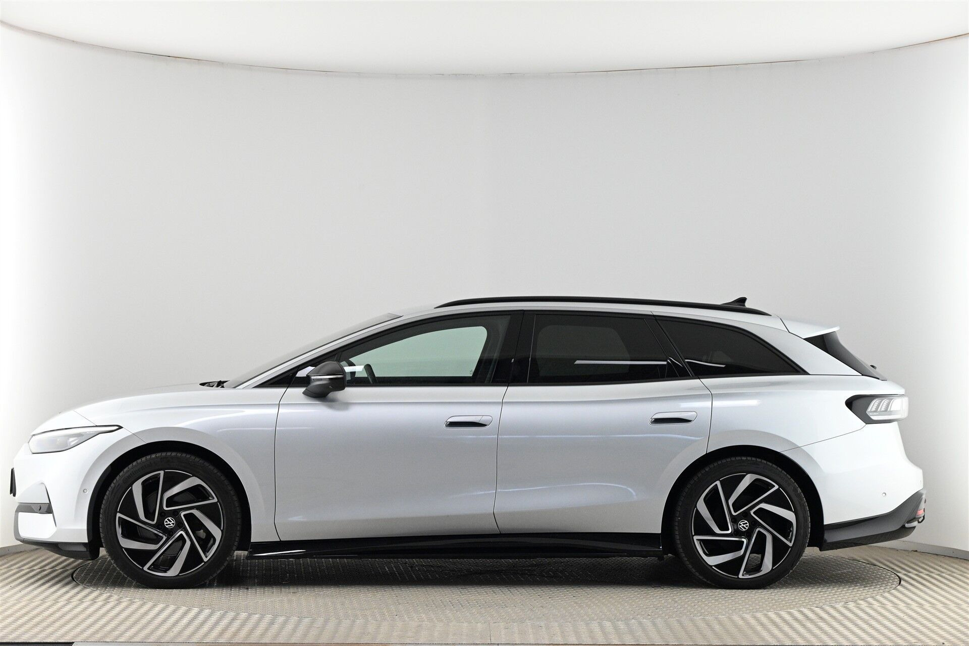Sølv VW ID.7 fra 2024