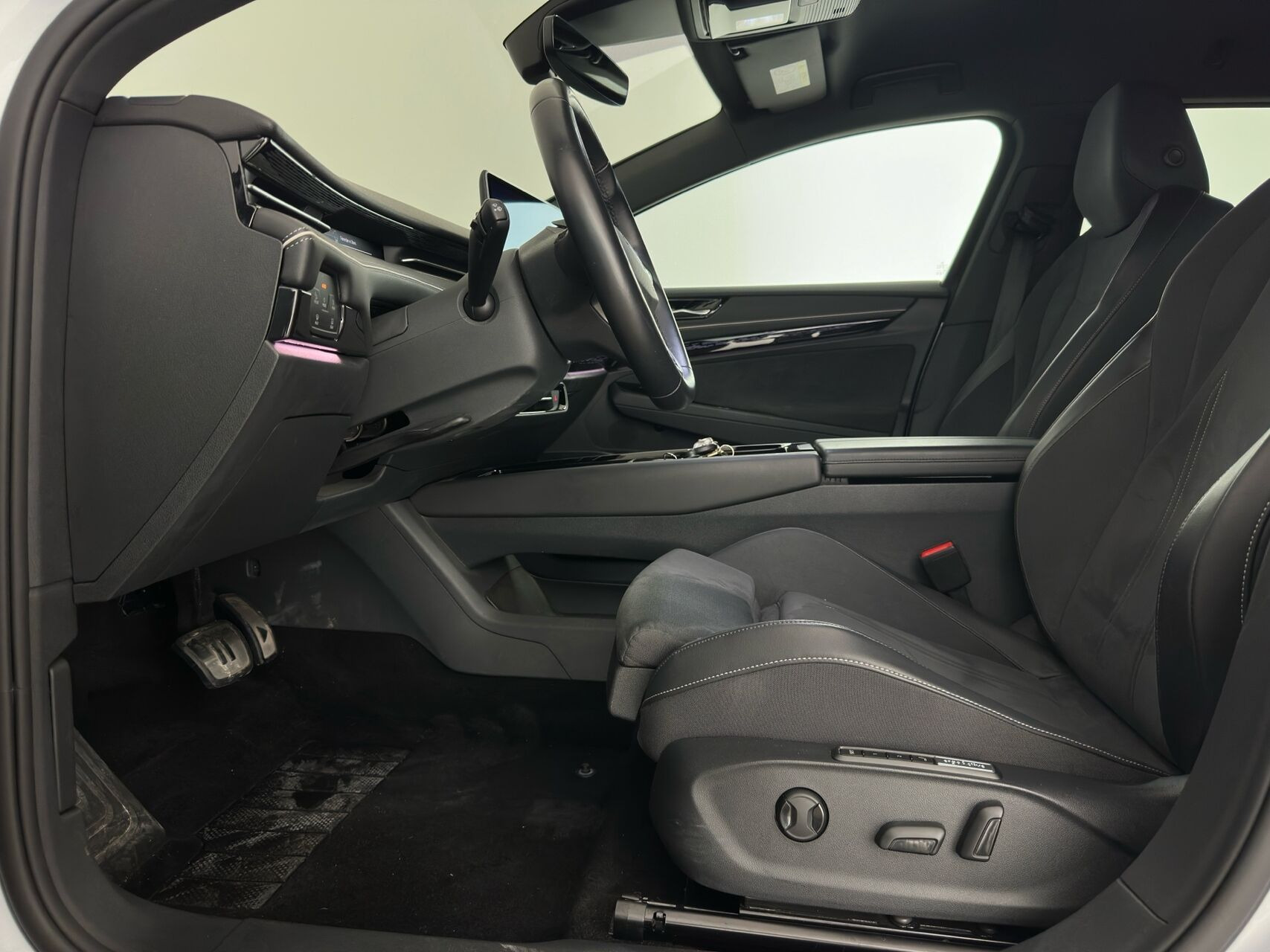Volkswagen ID.7 Pro Tourer, 286ps, 2025