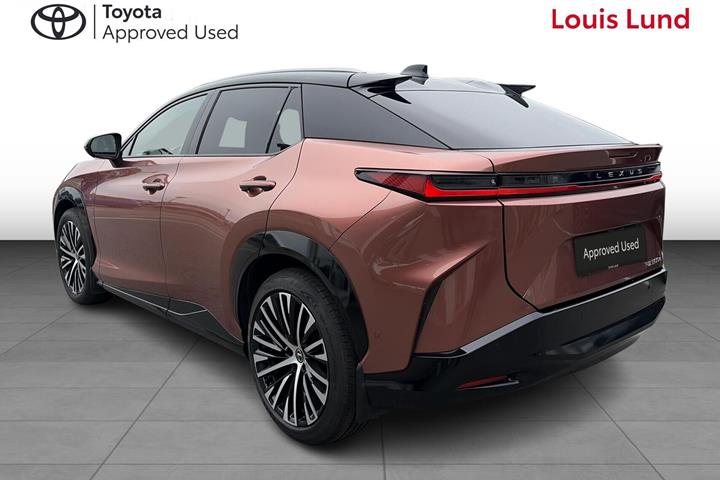 Sort Lexus RZ fra 2025