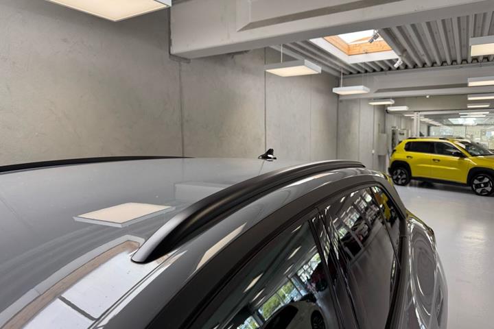 Grå VW ID.4 fra 2023