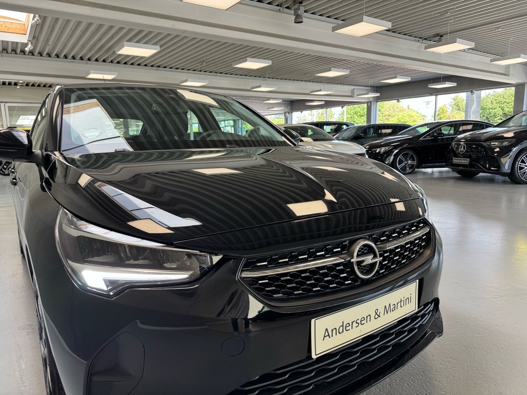 Sort Opel Corsa-e fra 2023