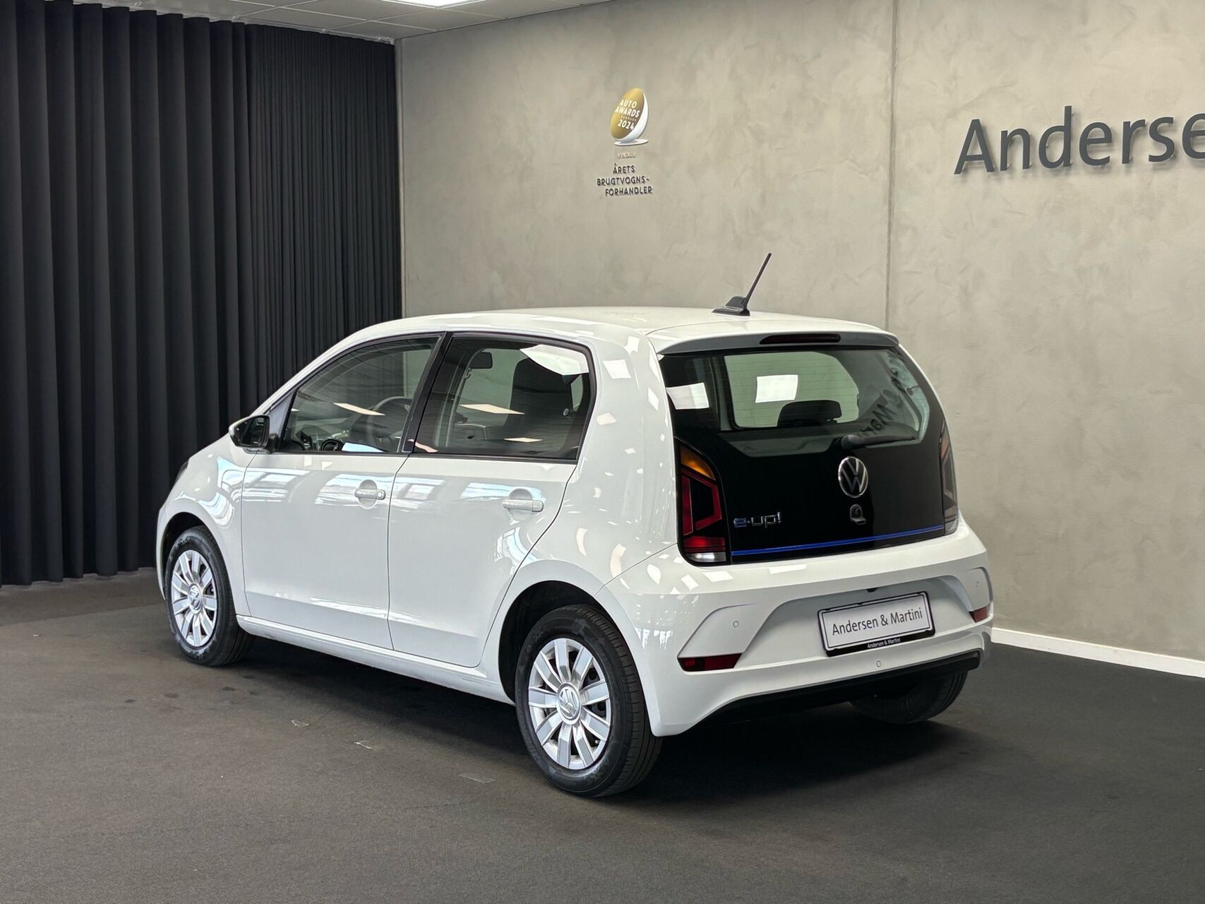 Hvid VW e-up fra 2021