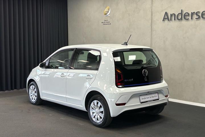 Hvid VW e-up fra 2021