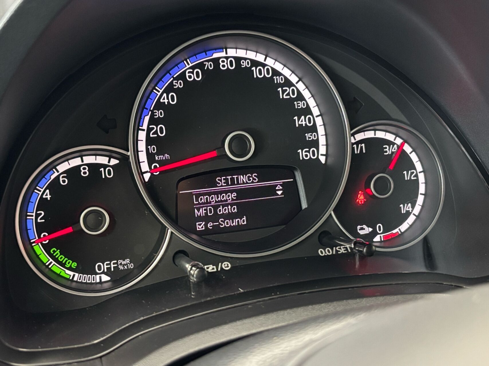 Hvid VW e-up fra 2021