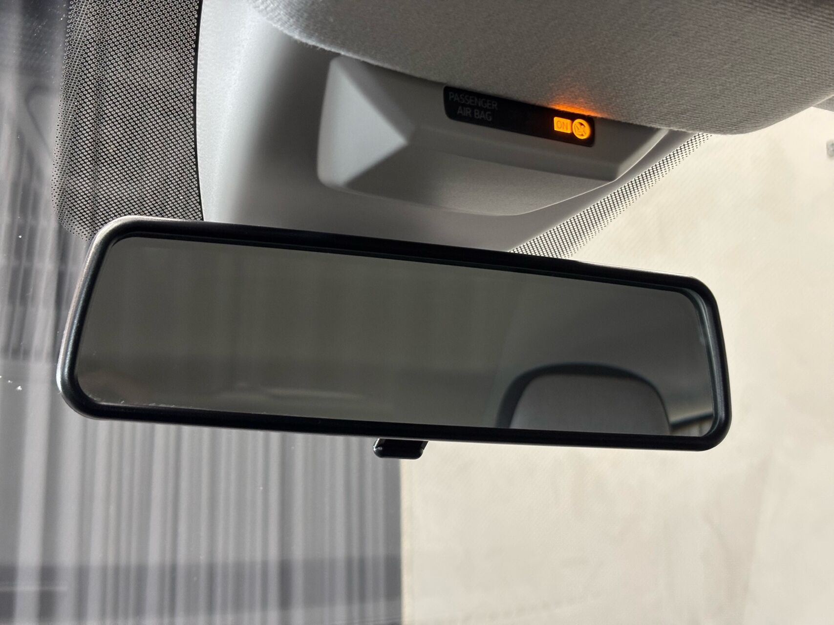 Hvid VW e-up fra 2021