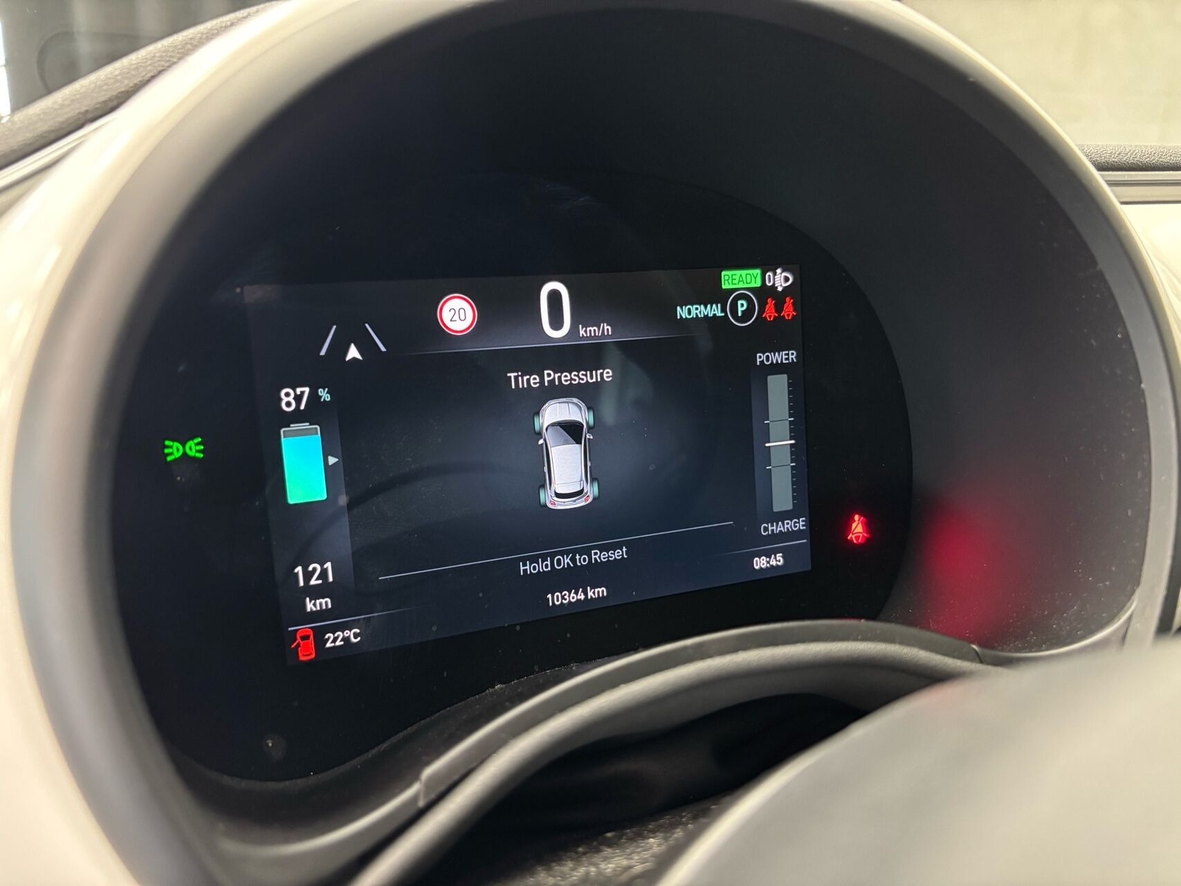 Hvid Fiat 500e fra 2023