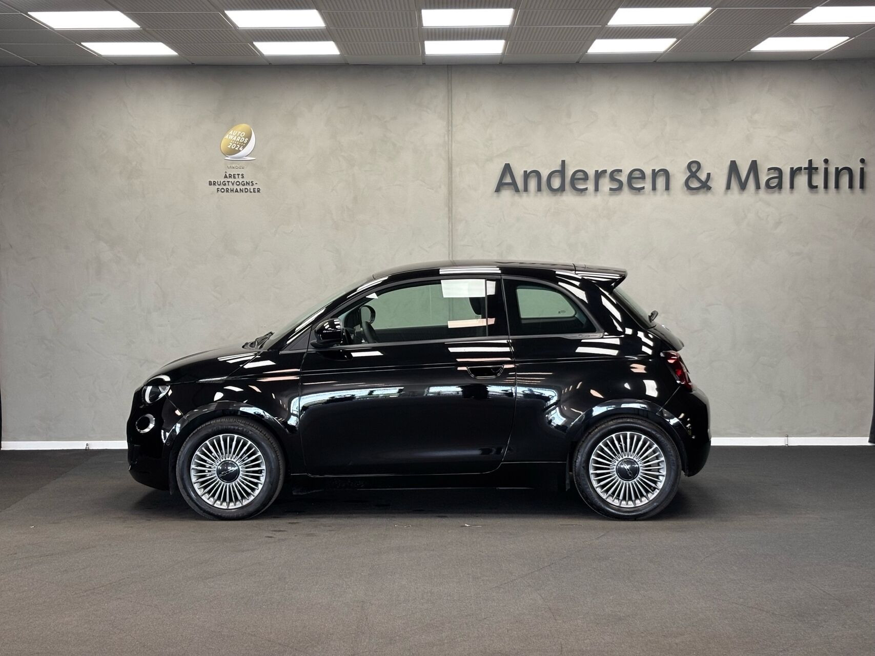 Sort Fiat 500e fra 2023