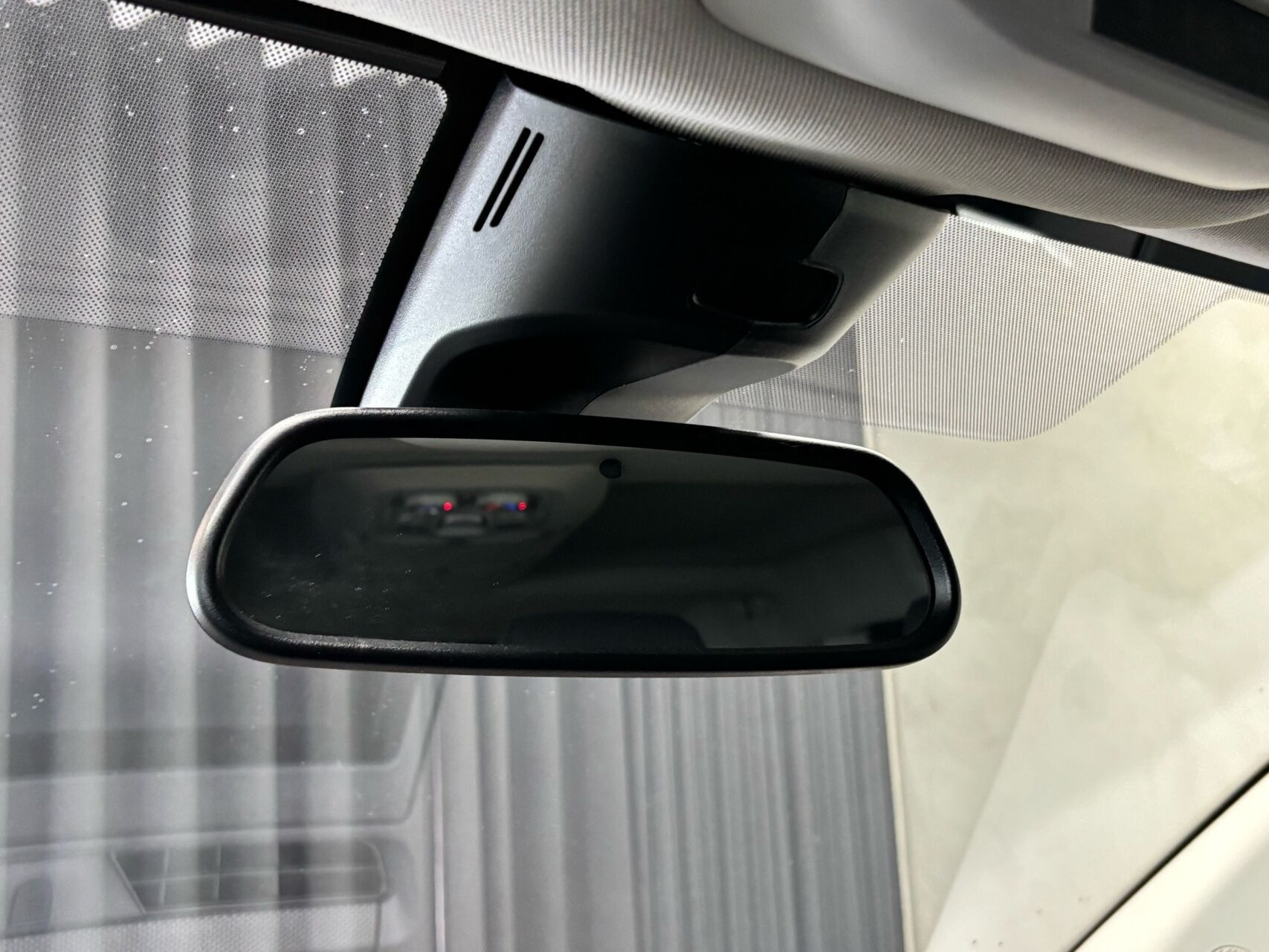 Sort Toyota Proace Verso Electric fra 2024
