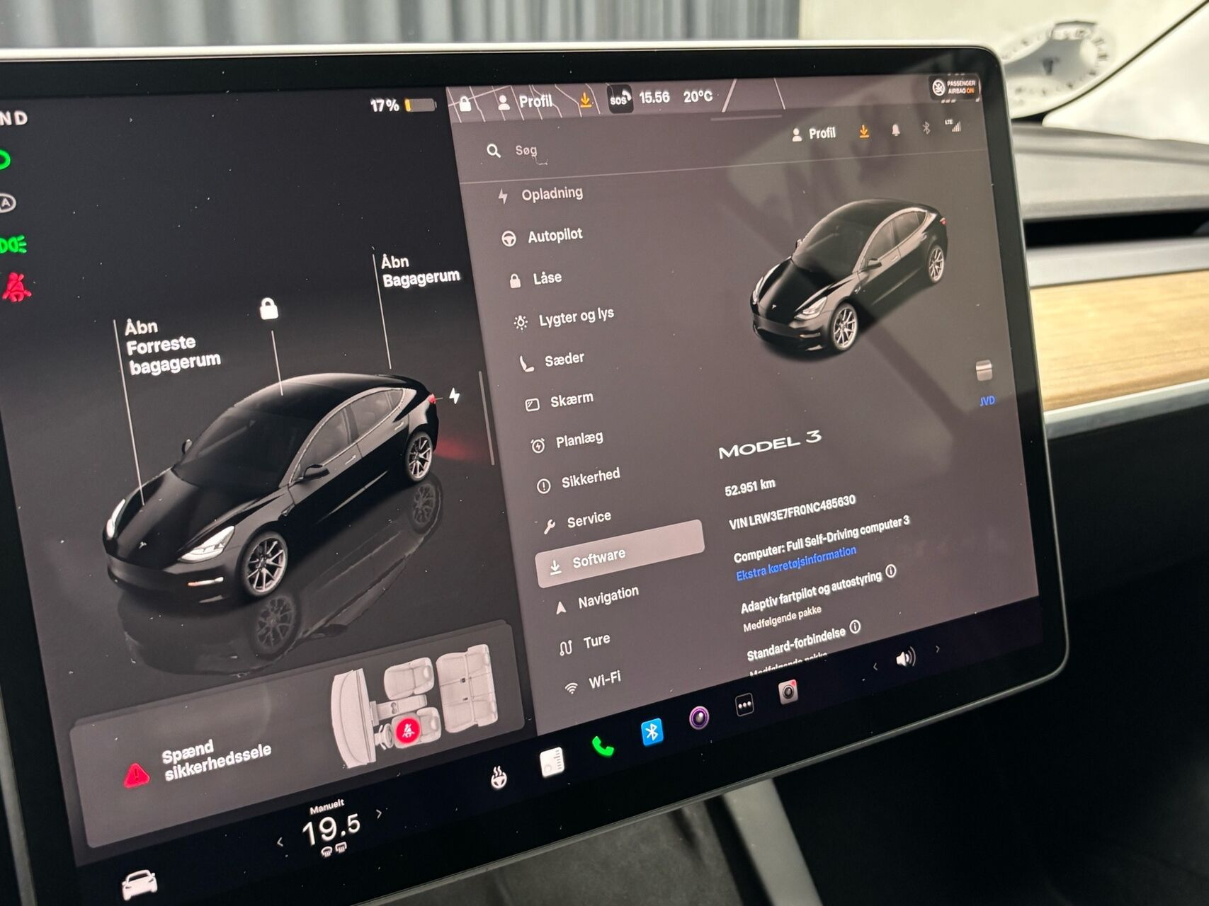 Sort Tesla Model 3 fra 2022