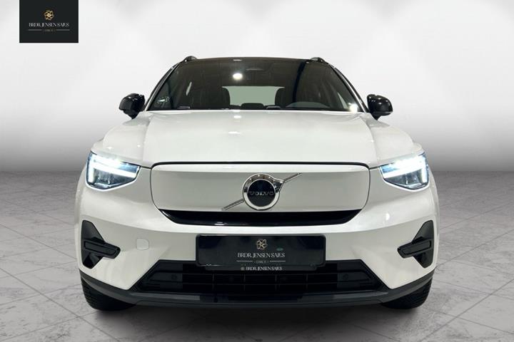 Hvid Volvo XC40 fra 2022