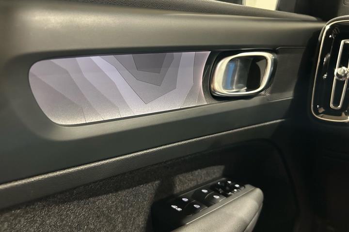 Hvid Volvo XC40 fra 2022