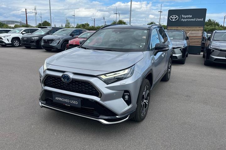 Grå Toyota RAV4 Plug-in fra 2023