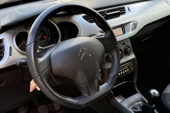 Sølv Citroën C3 fra 2012