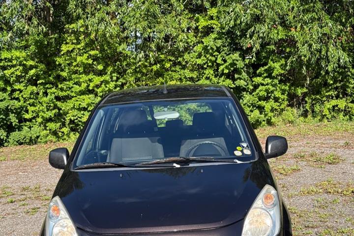 Brun Suzuki Splash fra 2012