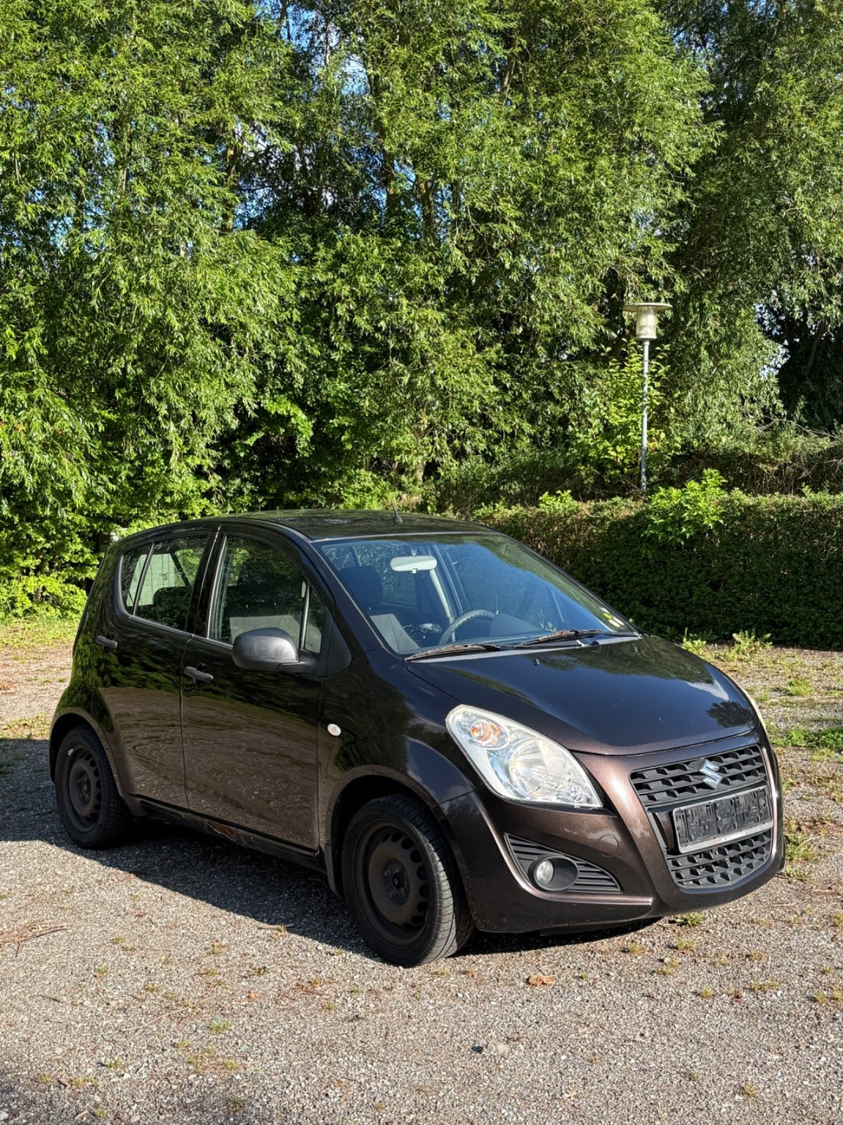 Brun Suzuki Splash fra 2012