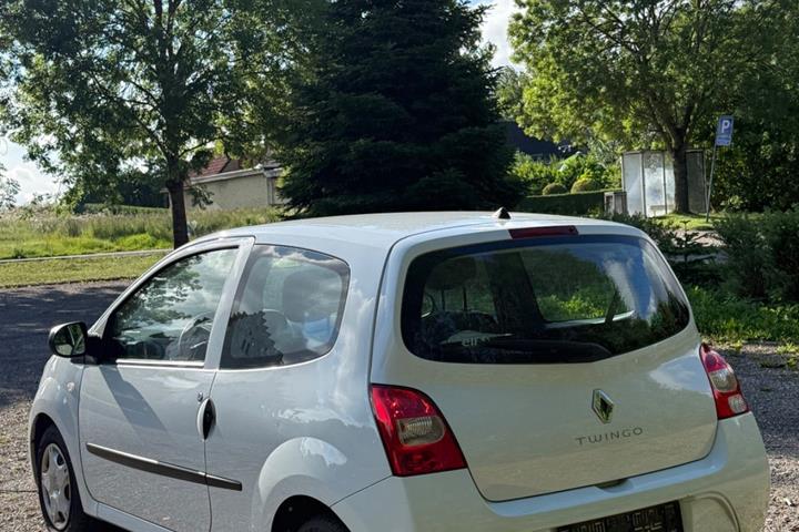 Hvid Renault Twingo fra 2011